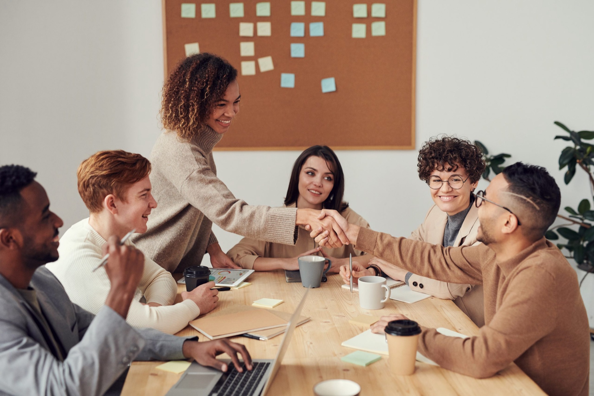 coworkers practicing emotional intelligence